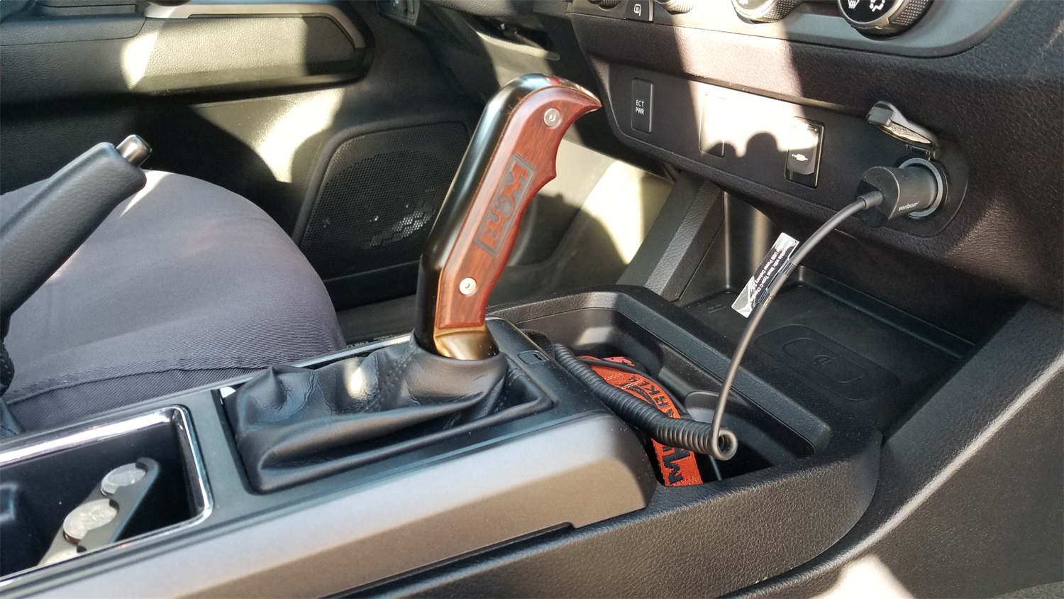 Magnum Grip Shift Handle - Image 2