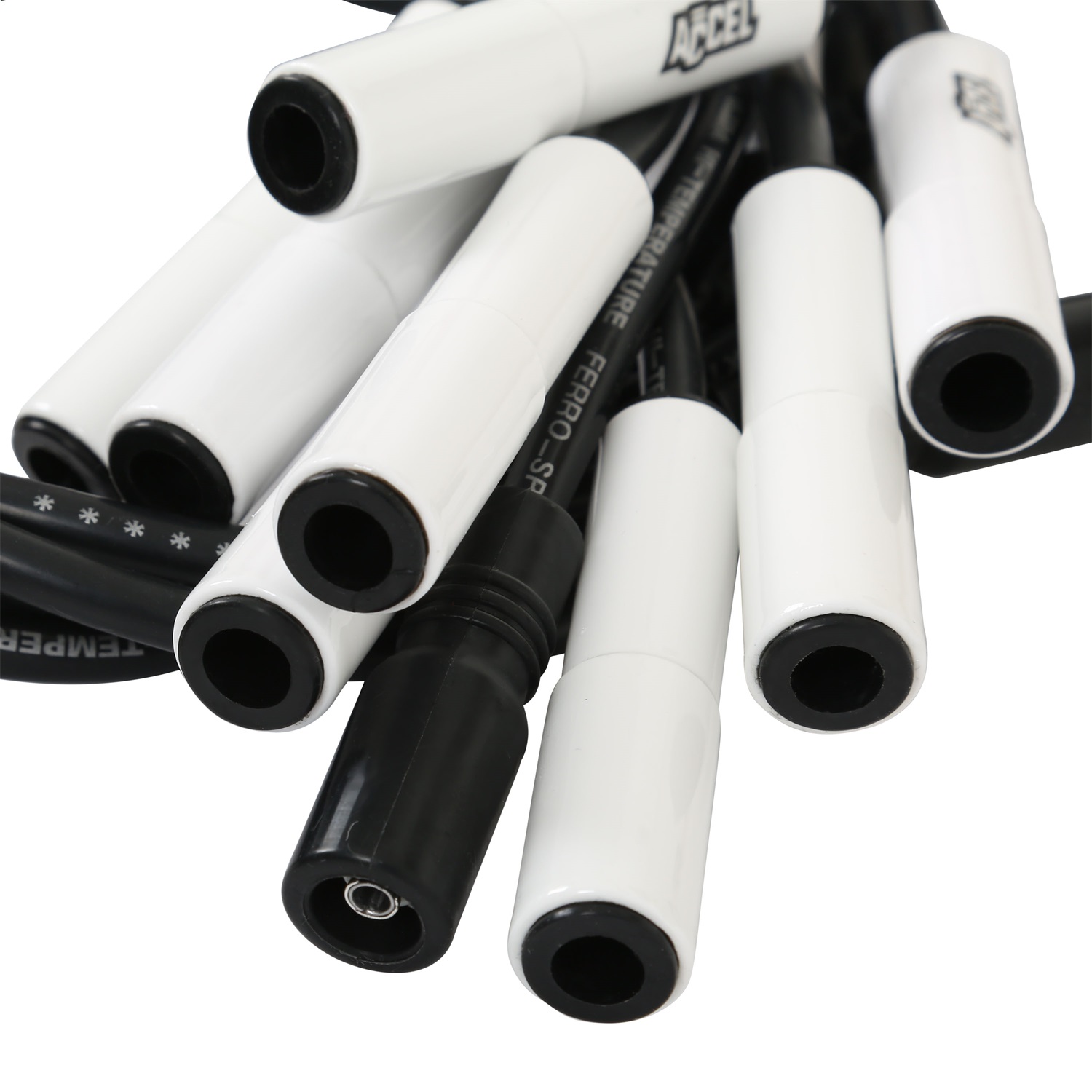 Extreme 9000 Ceramic Boot Spark Plug Wire Set - Image 4