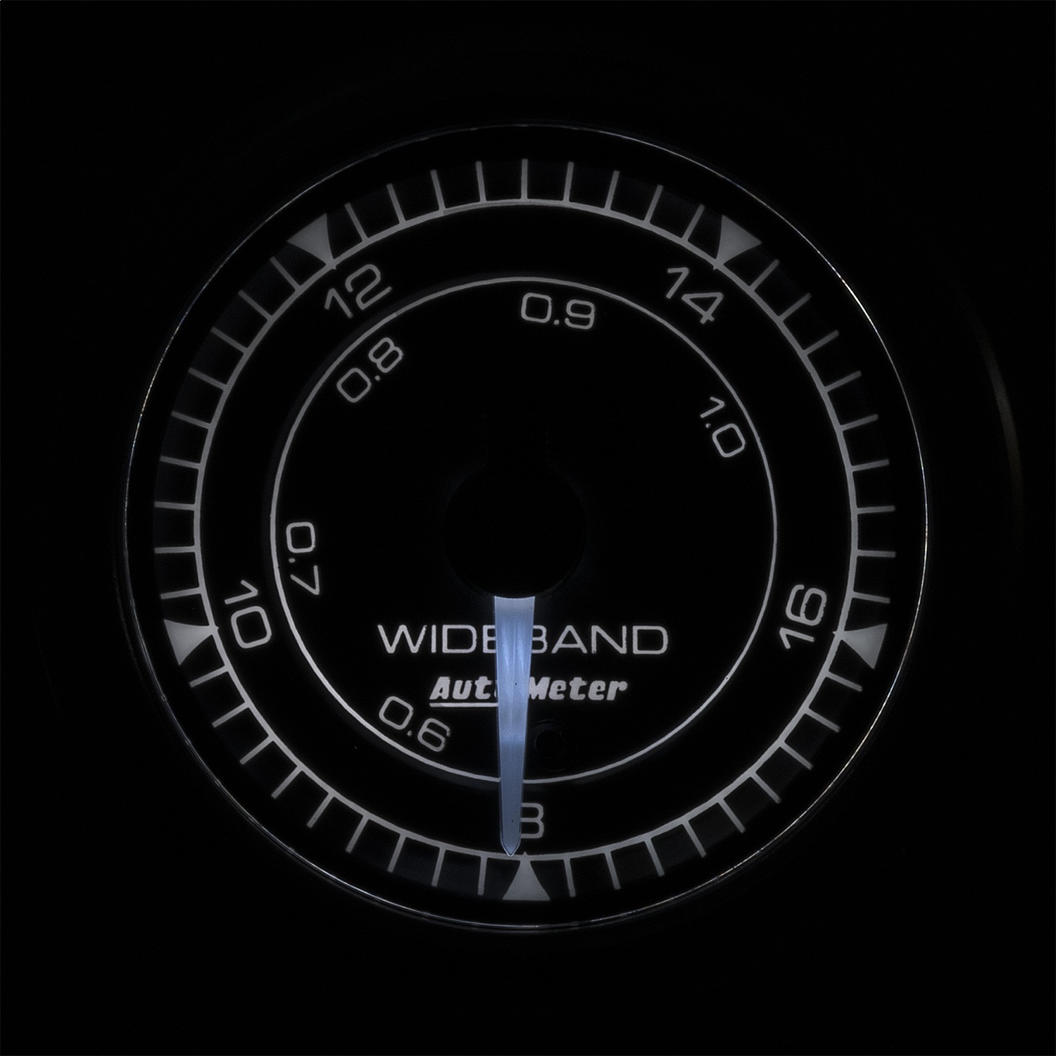 GAUGE; AIR/FUEL RATIO-WIDEBAND; ANALOG; 2 1/16in.; 8:1-18:1; STEPPER MOTOR; CHRO - Image 4