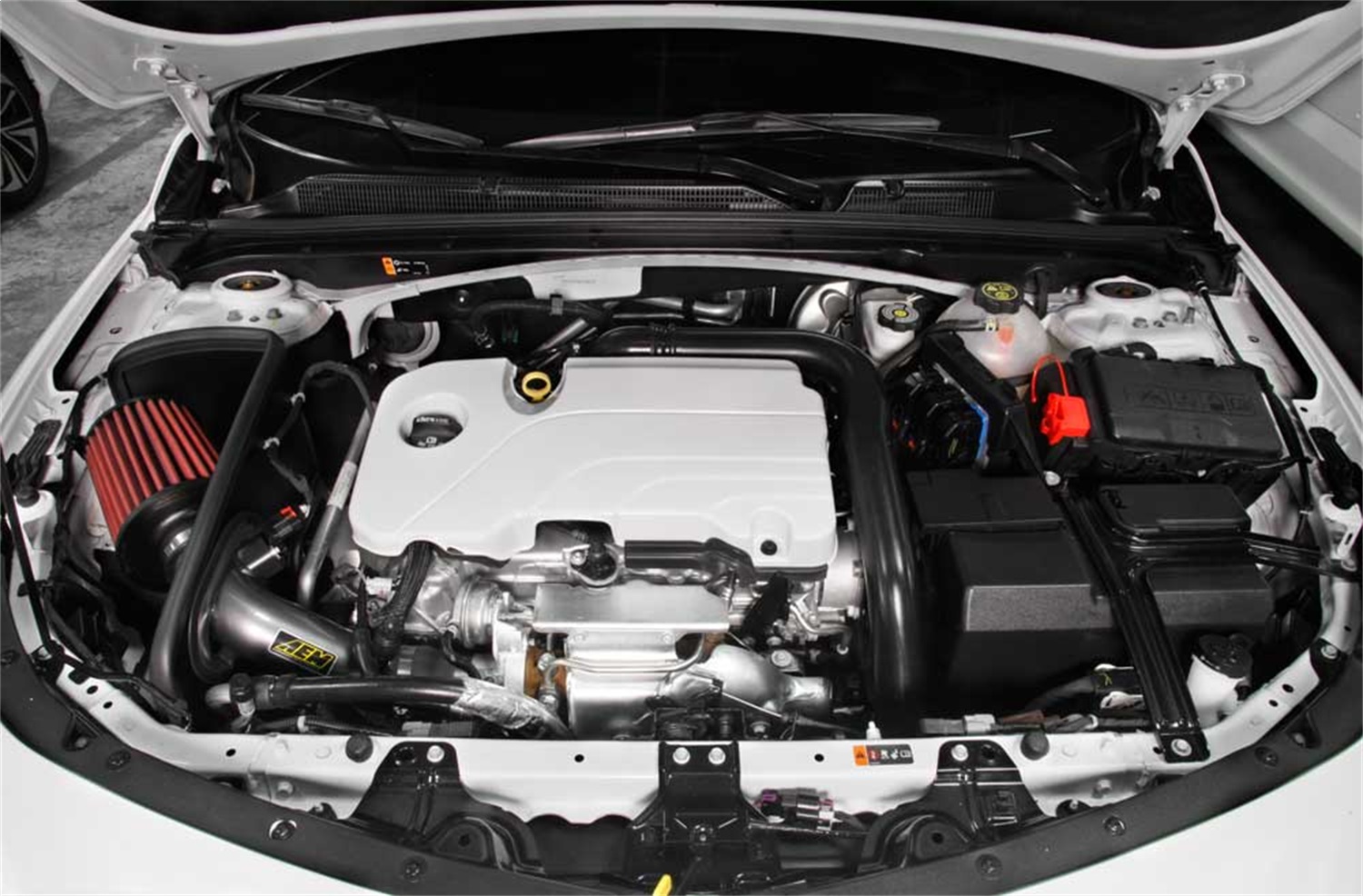 Cold Air Intake System - Image 9