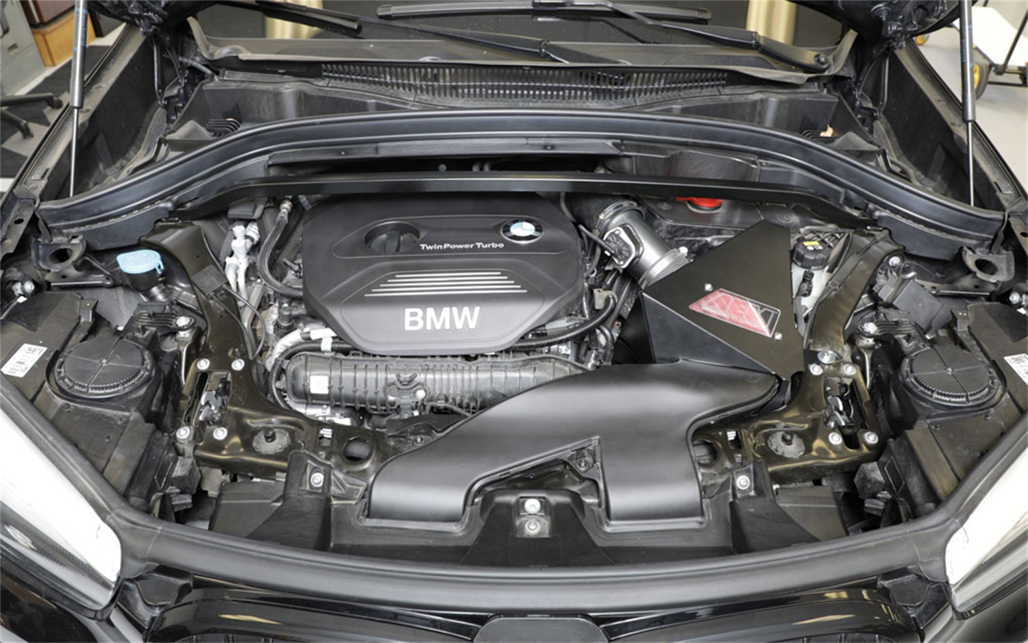 Cold Air Intake System - Image 9