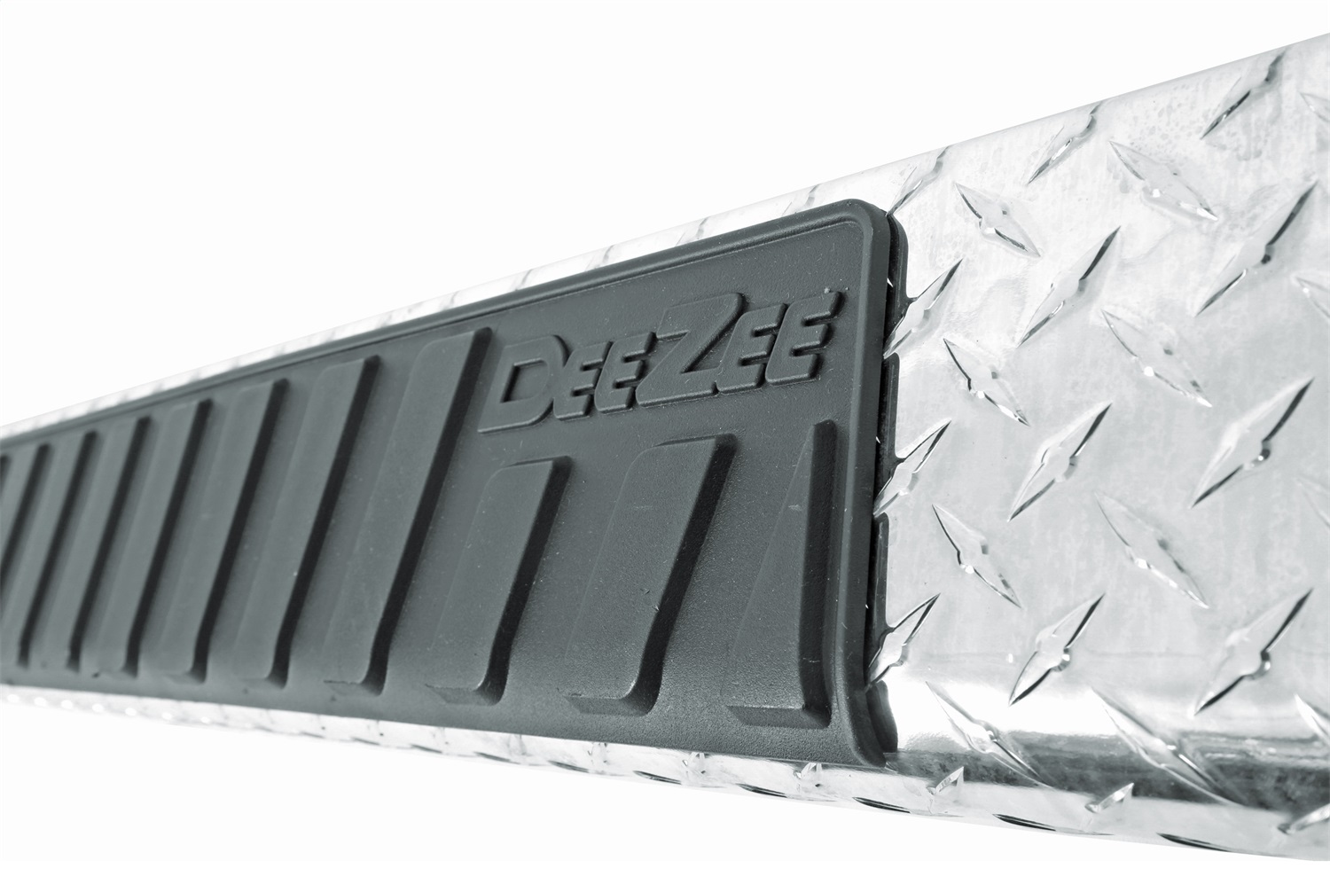 Brite-Tread Aluminum Side Step 6 in. Oval Cab Length - Image 12