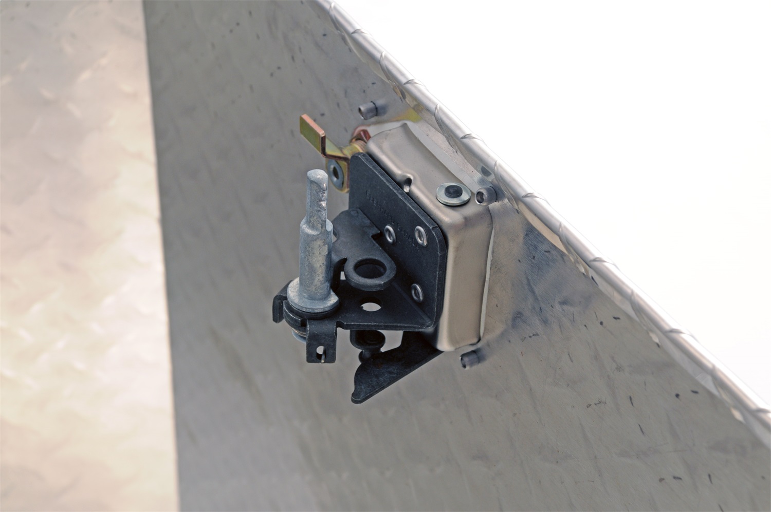 Specialty Series Triangle Trailer Tool Box - Image 6
